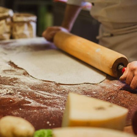 Altavilla Locanda E Tipica Trattoria Bianzone Ngoại thất bức ảnh
