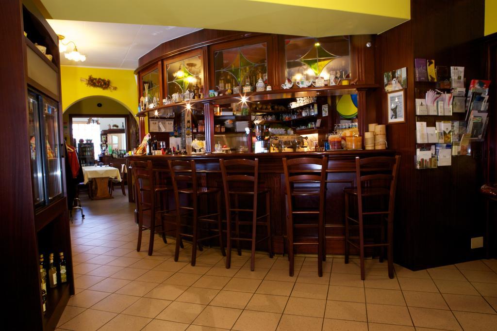 Altavilla Locanda E Tipica Trattoria Bianzone Ngoại thất bức ảnh